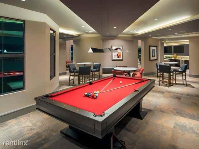 Frank Lloyd Wright & 101 - Photo 3 of 50