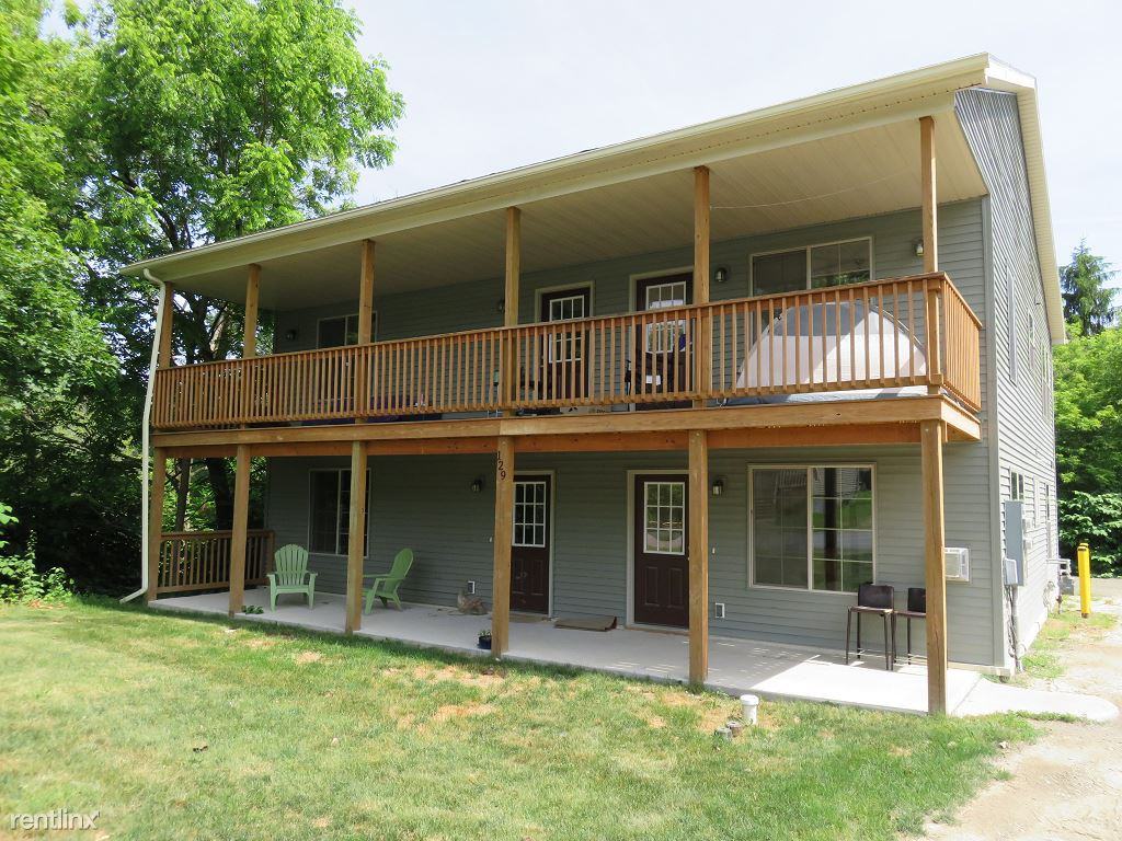 Kendall Ave - Photo 3 of 46