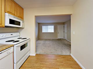 1012 Elm St 23 San Jose Ca 95126 2 Bedroom Apartment For