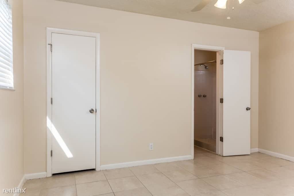 6322 NW 14th Ct - Photo 3 of 9