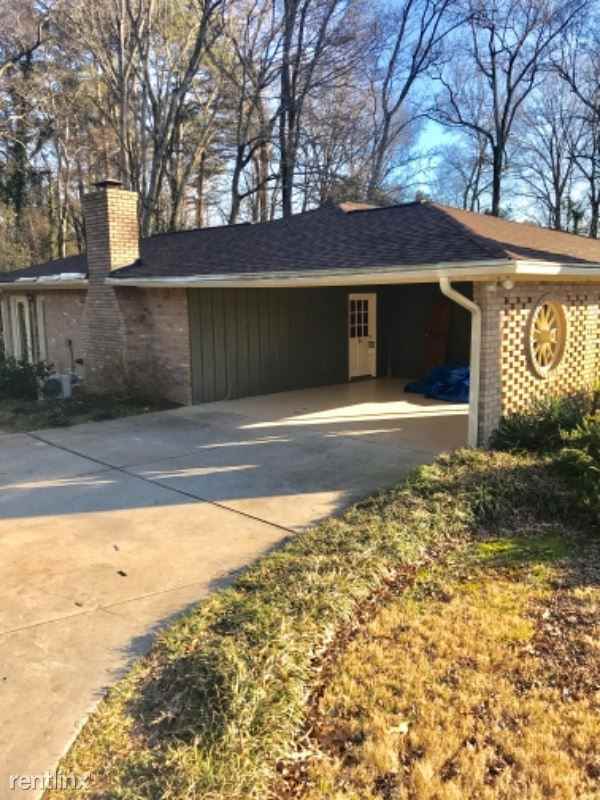 3680 Kensington Dr - Photo 2 of 39