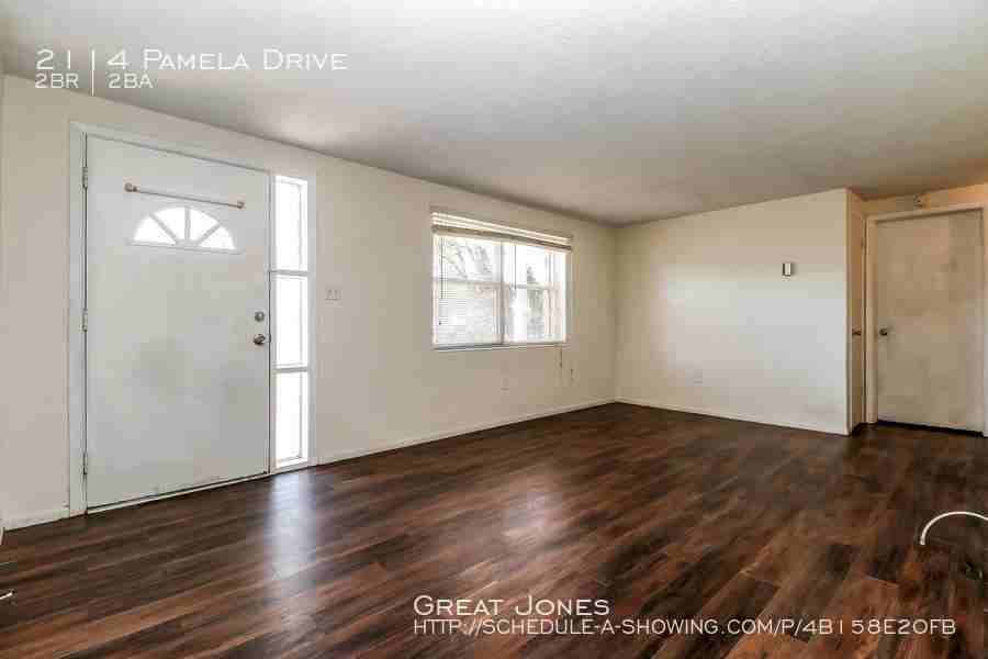 2114 Pamela Dr - Photo 2 of 17