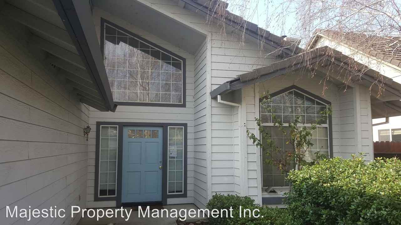 9625 Deep Water Ln - Photo 2 of 15