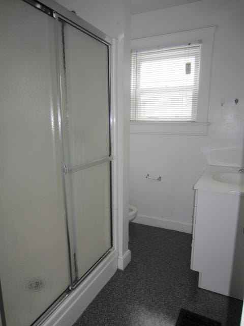 616 E Grand St - Photo 7 of 16