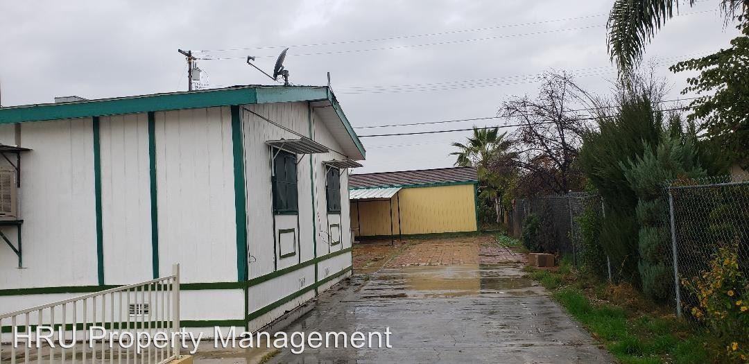 204 Rodman St - Photo 2 of 5