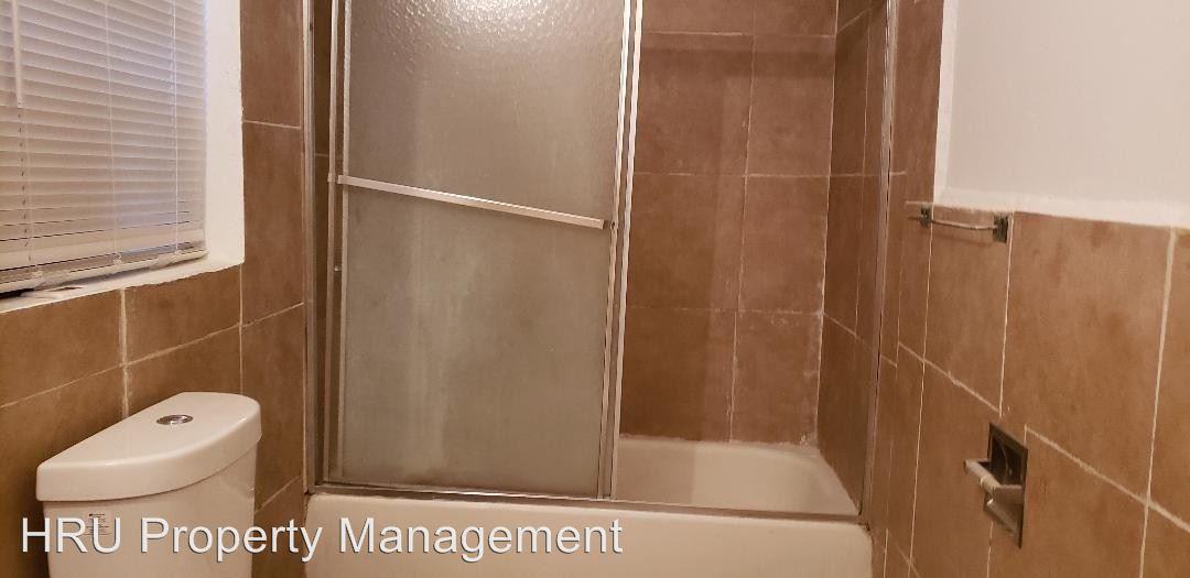 204 Rodman St - Photo 3 of 5