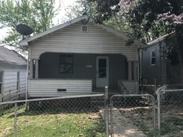 featured image of 1207 Red Oak Street