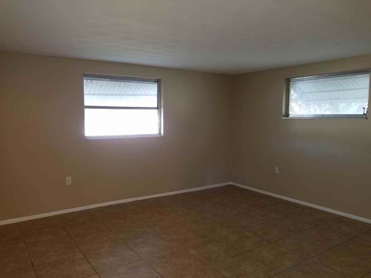 5348 Drift Tide Dr - Photo 3 of 8