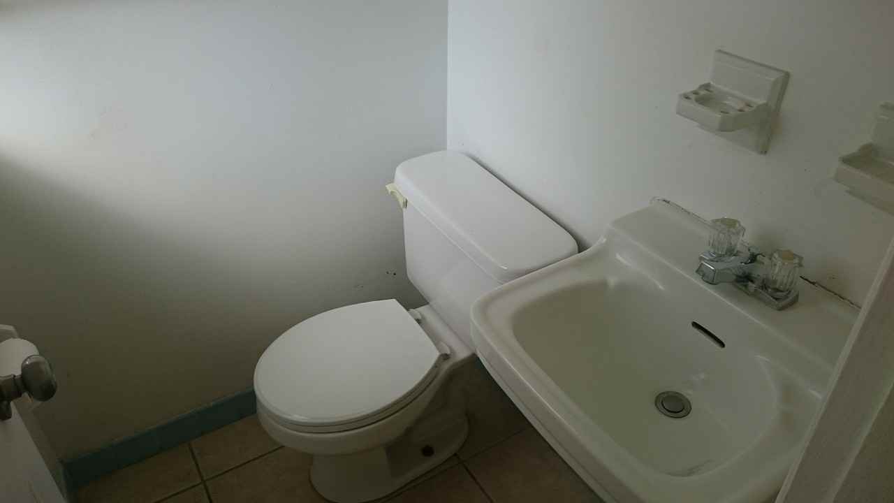 1938 Golfview Ave - Photo 5 of 5