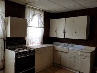 1956 E North St - Photo 2 of 5