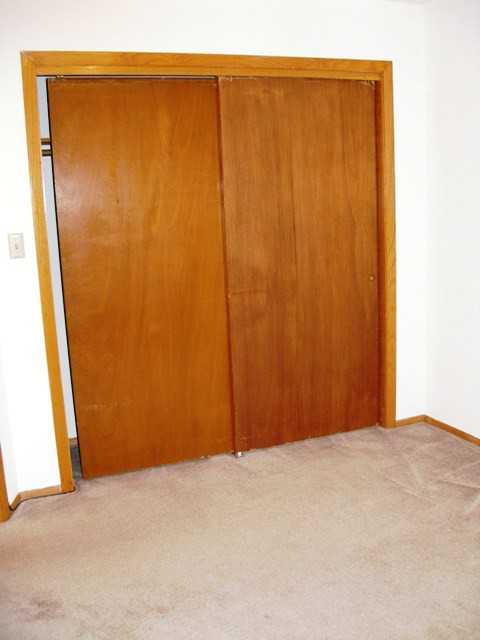 126 N Center Ave - Photo 7 of 16