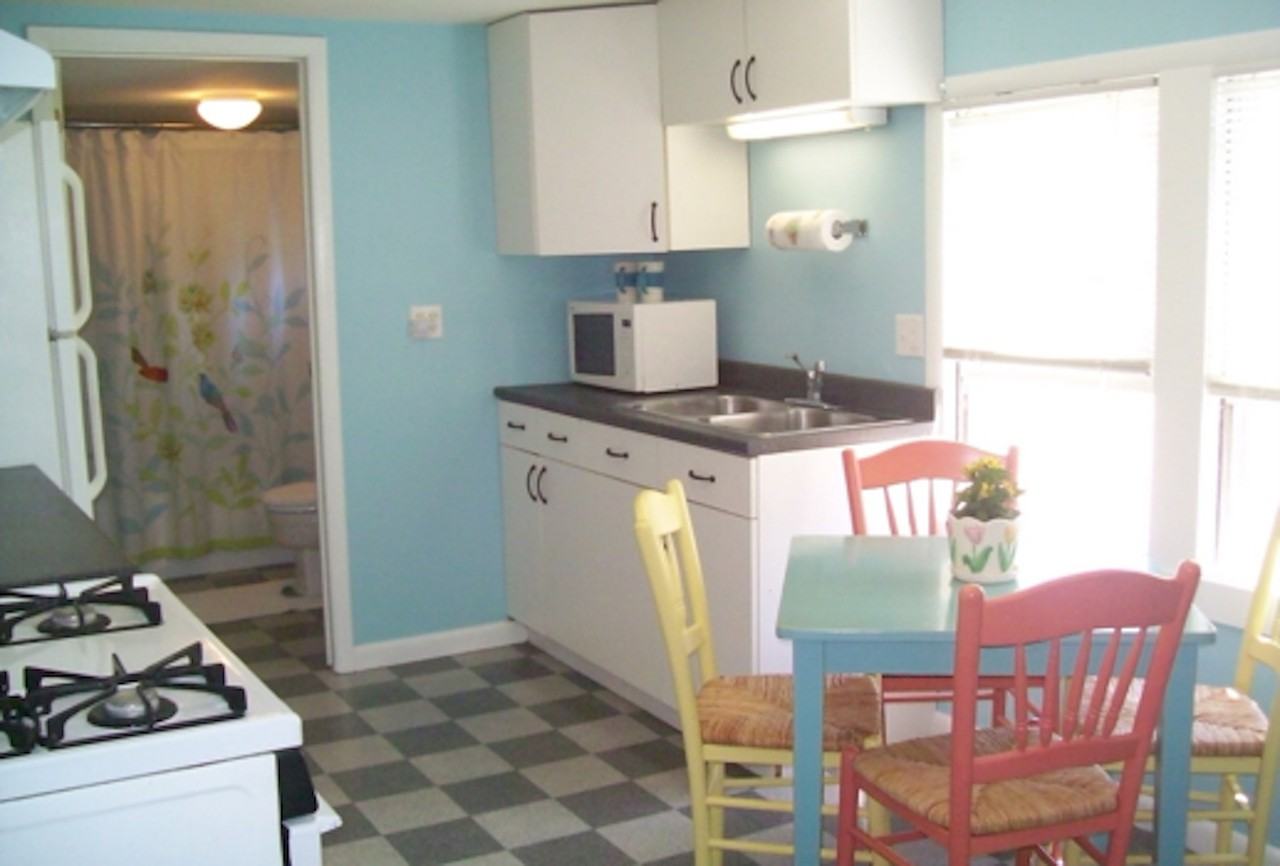 521 Alexandria St - Photo 3 of 4