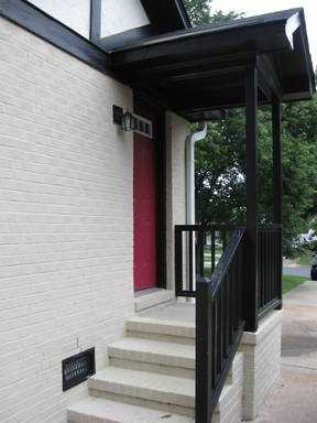 709 Montrose Dr - Photo 3 of 23