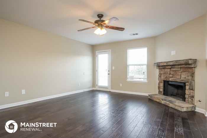 153 Elderberry Point - Photo 3 of 15