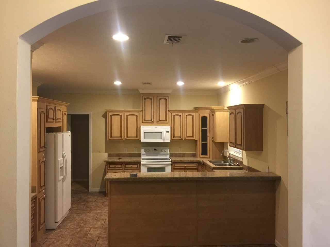 7603 County Rd 365 E - Photo 2 of 3