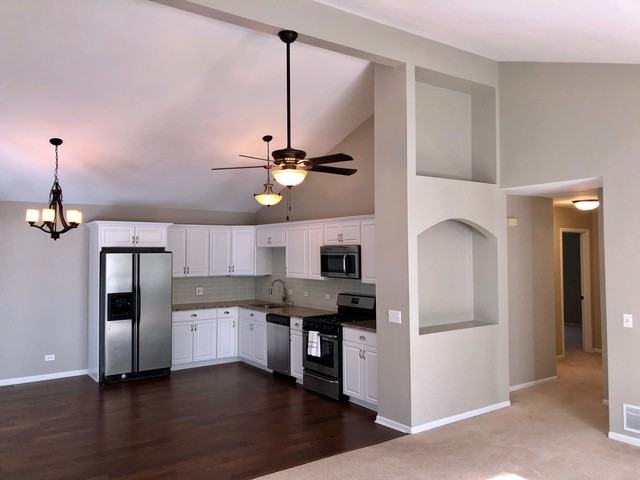 34782 Peterson Ave - Photo 2 of 20