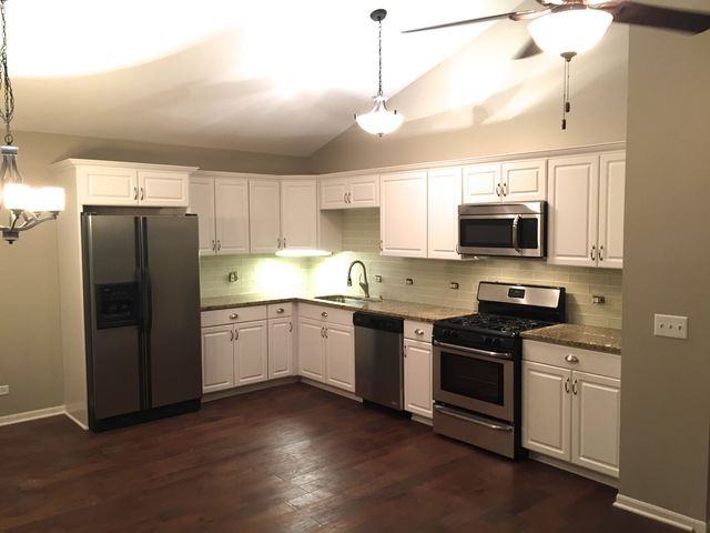 34782 Peterson Ave - Photo 3 of 20