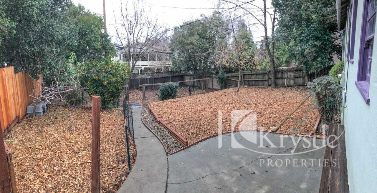 8 Fairview Ave - Photo 3 of 9