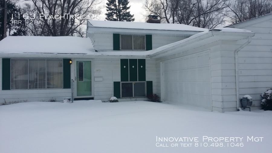 1163 Peachtree Dr - Photo 2 of 15