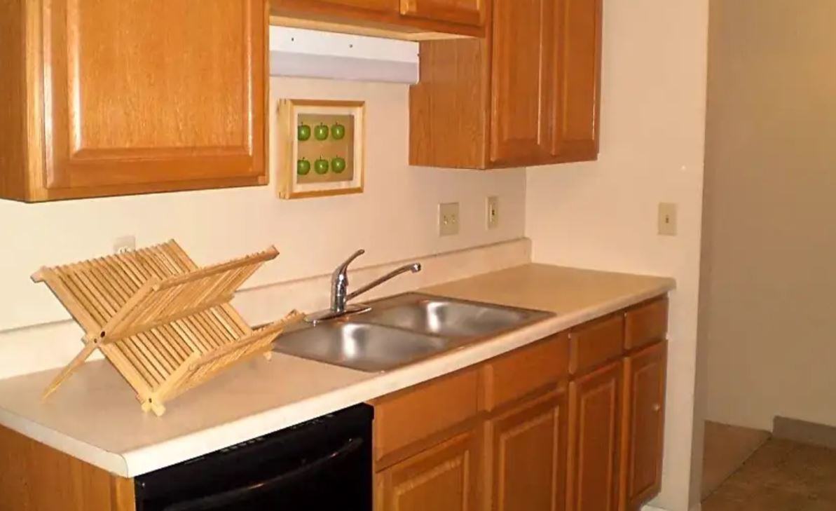 Wheaten Place - Photo 3 of 8