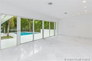 W 1st Ct and N Hibiscus Dr - Photo 3 of 10