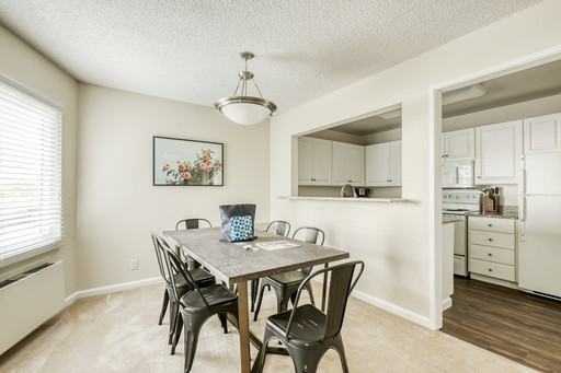 Oak Creek Dr #207 - Photo 2 of 10