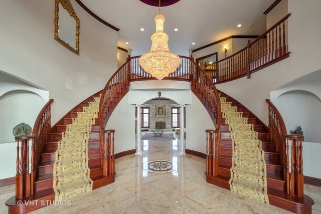 2 Beacon Hill - Photo 3 of 36