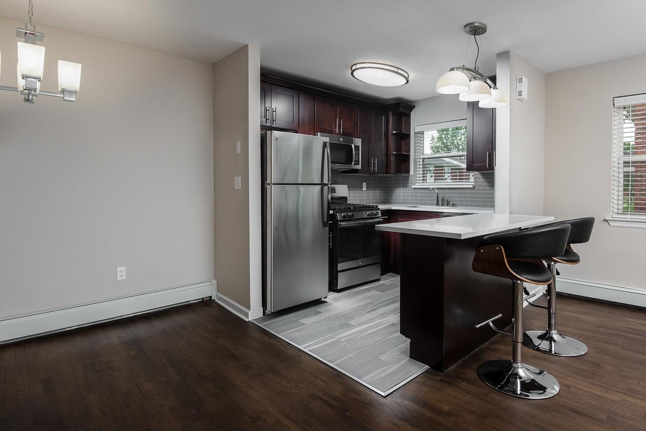 Pleasant View Gardens - Photo 3 of 7