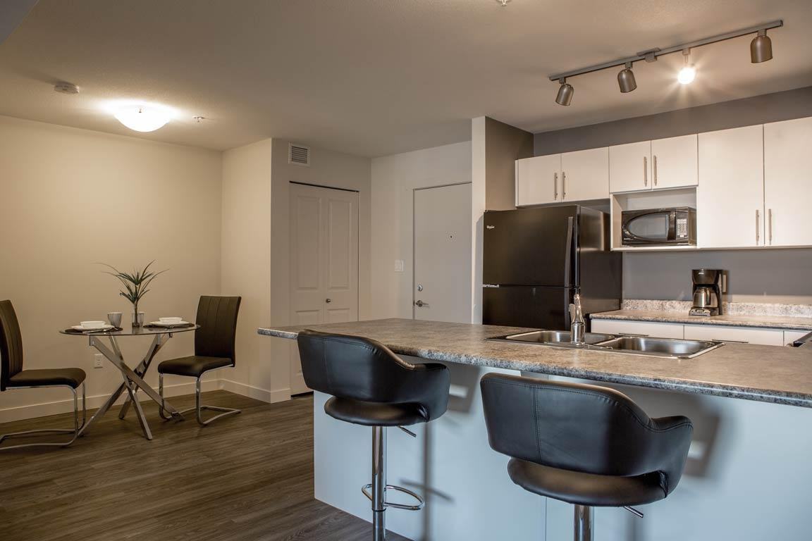 Emerald Hills - Photo 2 of 17