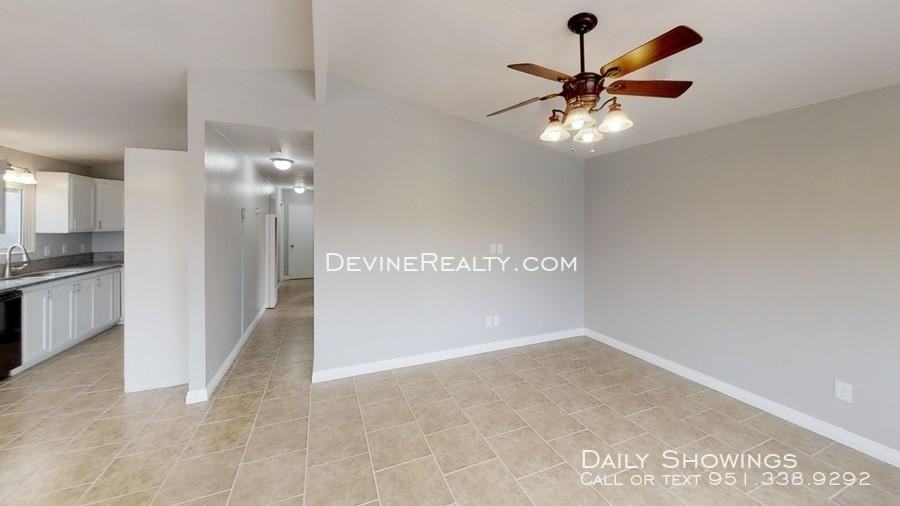 7414 Evans St - Photo 3 of 7