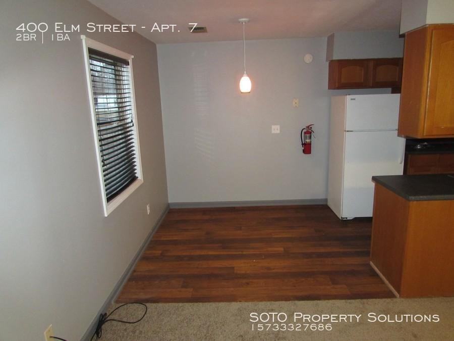 400 S Elm St - Photo 3 of 11