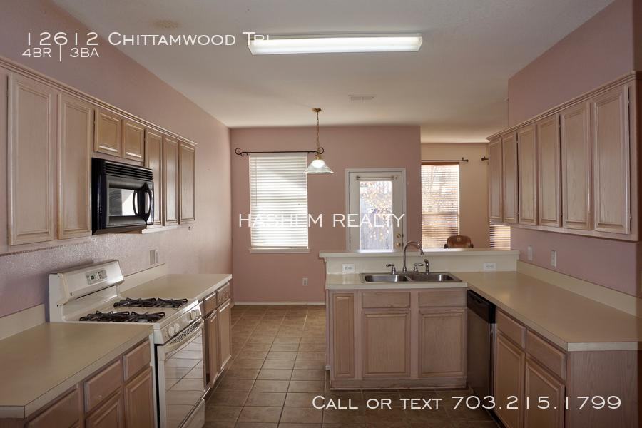 12612 Chittamwood Trail - Photo 3 of 18