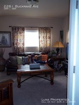 2261 Buckrake Ave - Photo 2 of 10