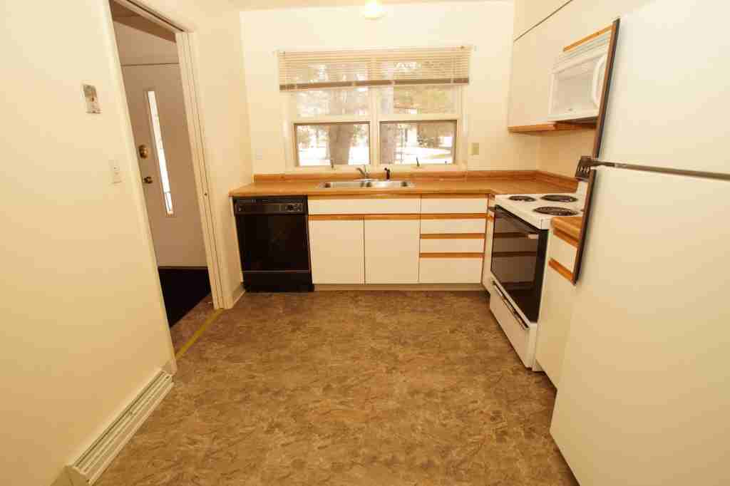 507 Madison Ave - Photo 3 of 10