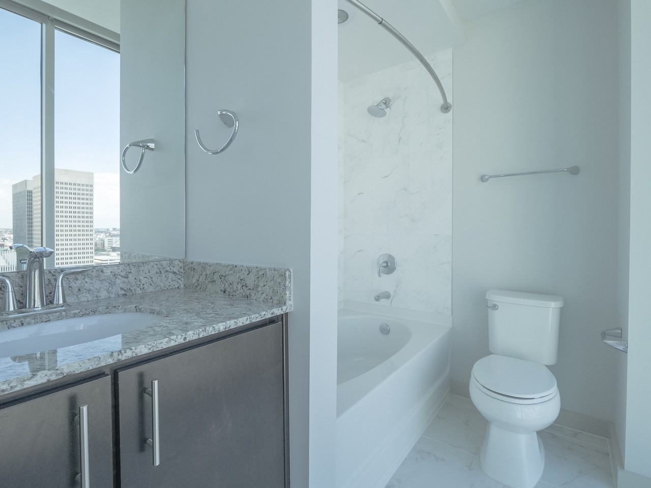 1415 Louisiana Street - Photo 2 of 6