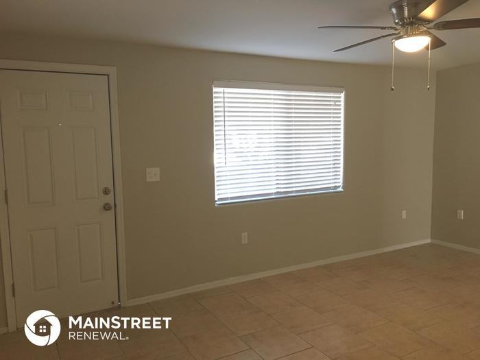 4220 S 13th Ave - Photo 2 of 14