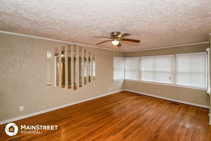 104 14th Ct NW - Photo 3 of 15