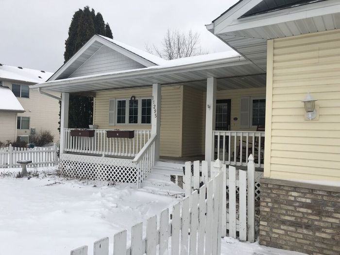 11295 53rd St NE - Photo 2 of 19