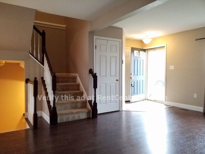 2003 Orchard View Rd - Photo 2 of 15