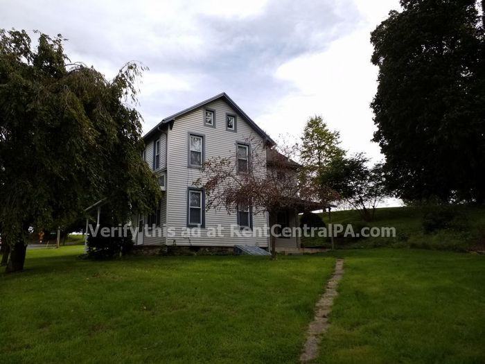 595 N Church St - Photo 2 of 15