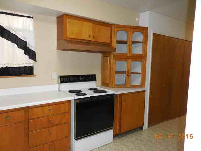 2718 E Victor Hugo Ave - Photo 2 of 19