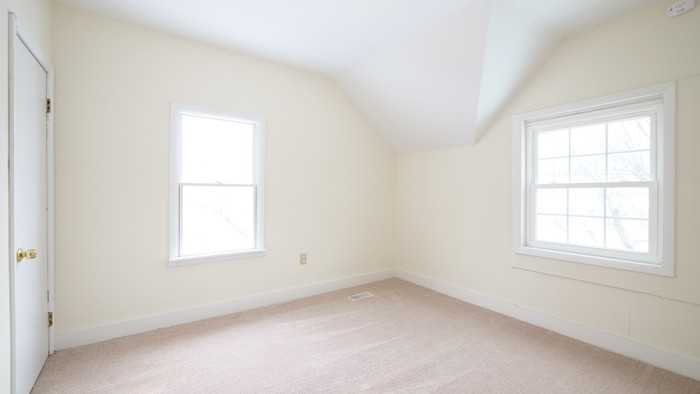 511 New Jersey Ave - Photo 2 of 12