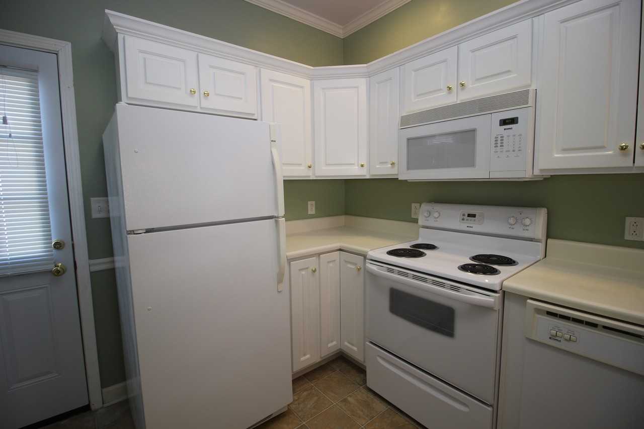 101 Bush Street - Photo 3 of 13