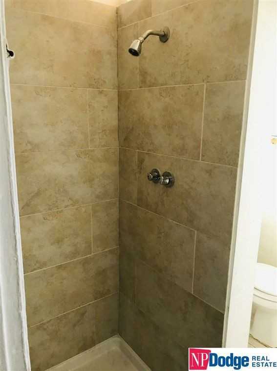 2507 N 88th St - Photo 2 of 9