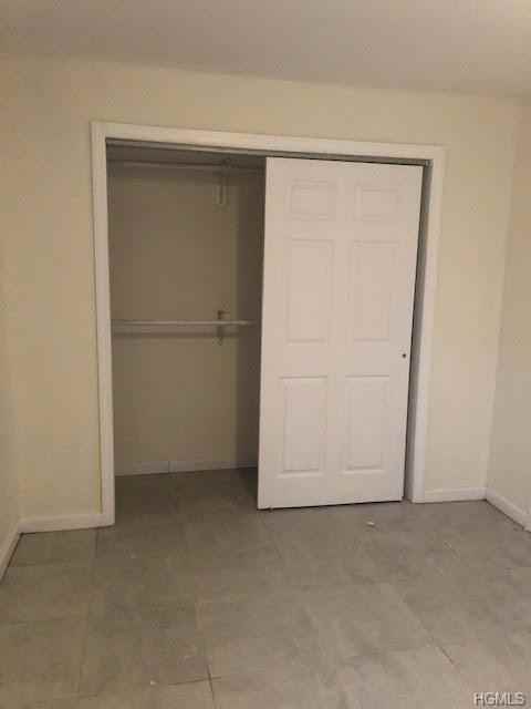 2347 Newbold Ave - Photo 3 of 6