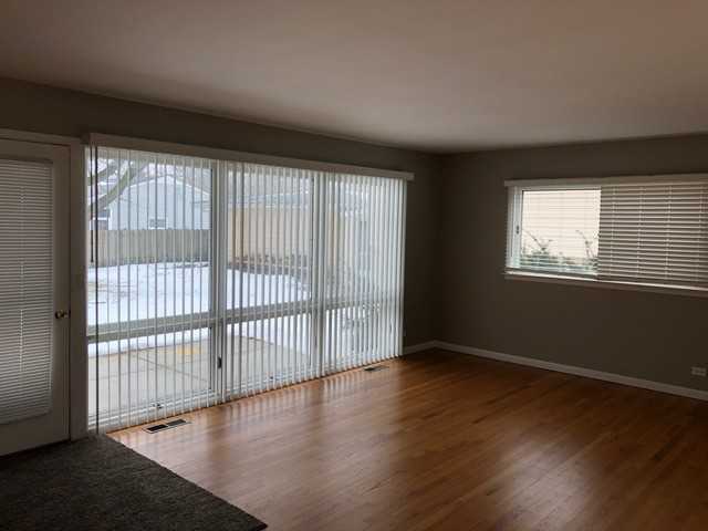 543 S 7th St - Photo 2 of 10