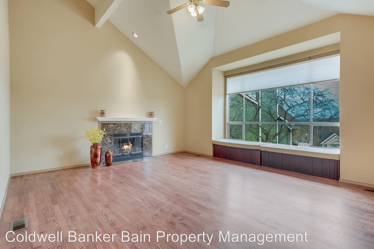 14711 134th Ct NE - Photo 2 of 18