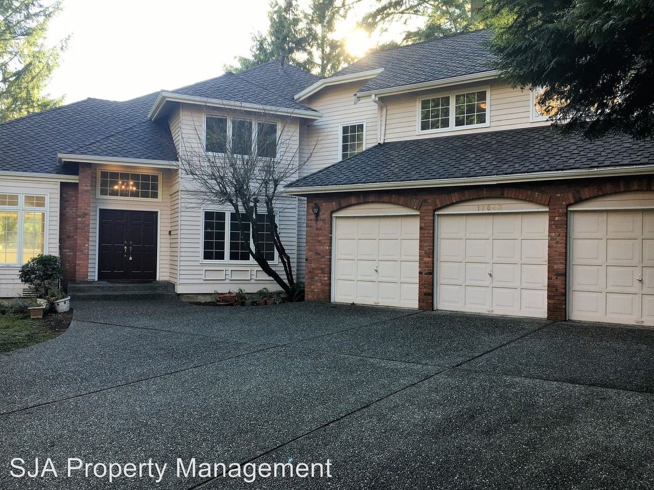 12843 173rd Ct NE - Photo 2 of 17