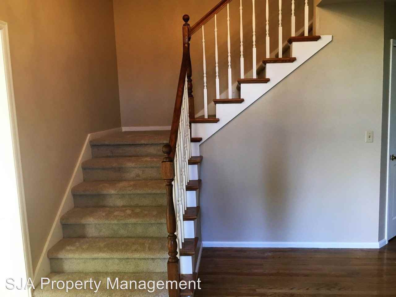 12843 173rd Ct NE - Photo 3 of 17