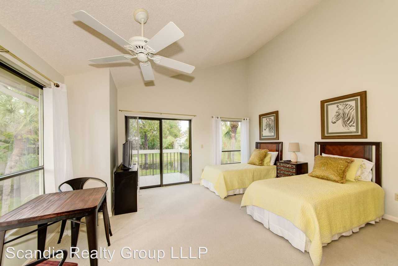 11863 Wimbledon Cirlce - Photo 3 of 8